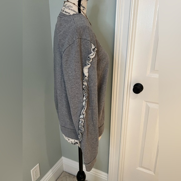 Iris & Ink Gray Crewneck Sweatshirt w/ Ruffle Detail  | SZ S | Good Condition - Picture 5 of 8